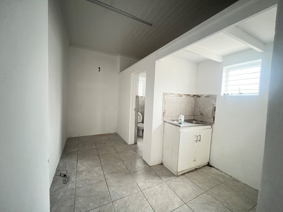 To Let Commercial Property for Rent in George South Western Cape